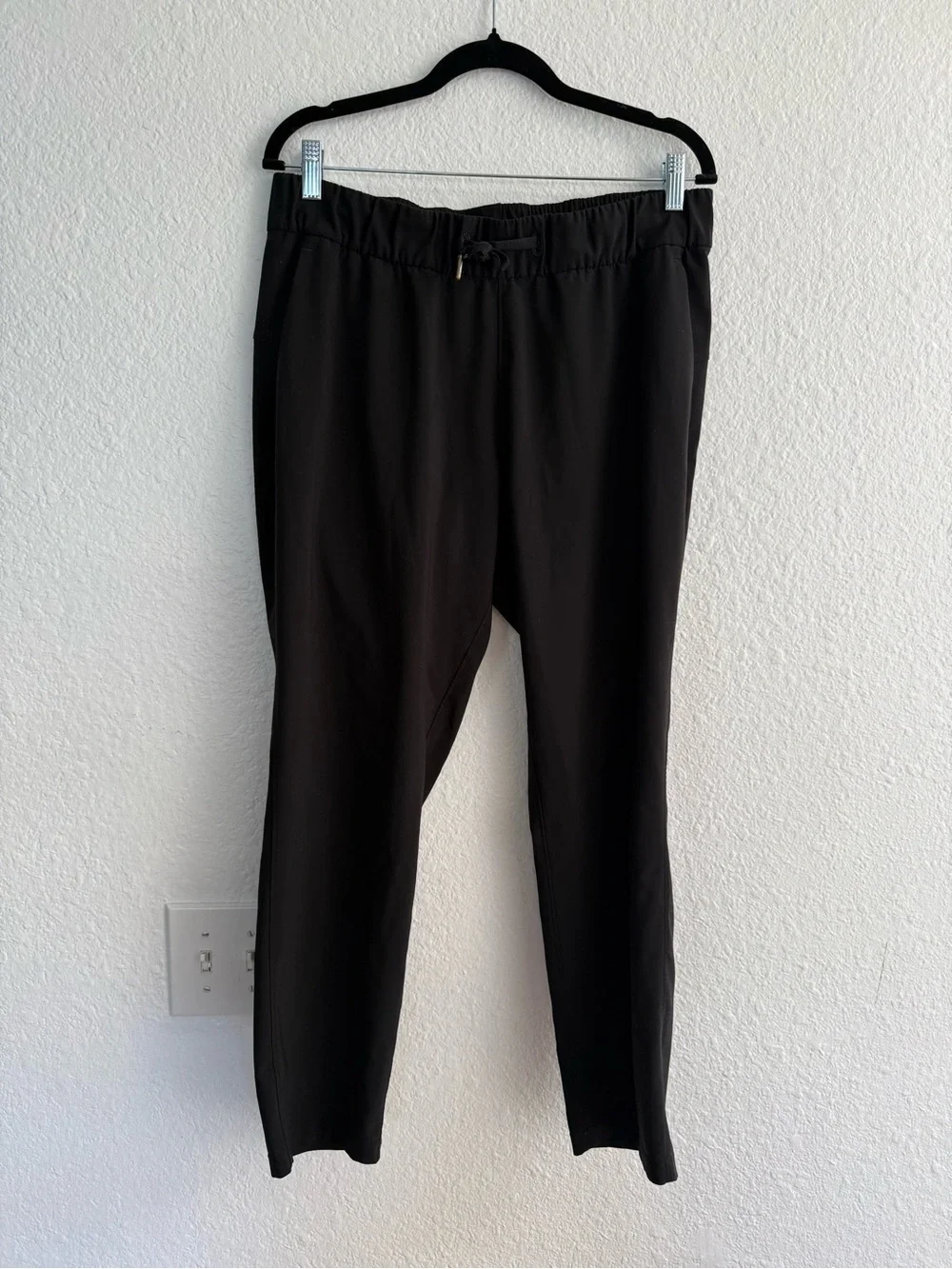 Lululemon Women’s On the Fly Pants Size 10